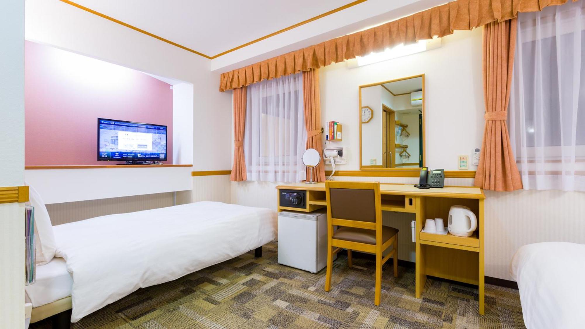 Toyoko Inn Yamagata-Eki Nishi-Guchi Yamagata  Rom bilde